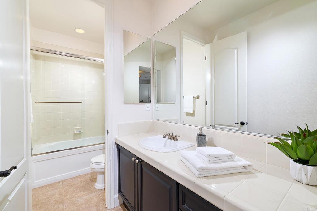 2244 IVORY PLACE