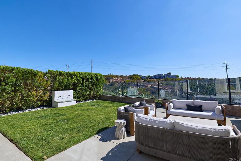 6683 AGAVE CIRCLE