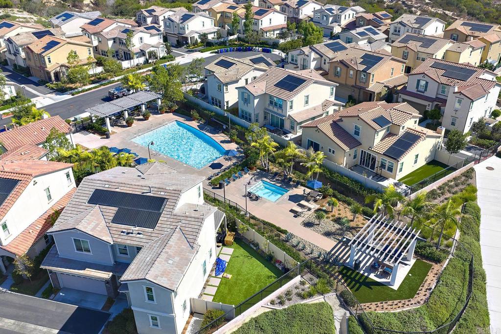 6683 AGAVE CIRCLE