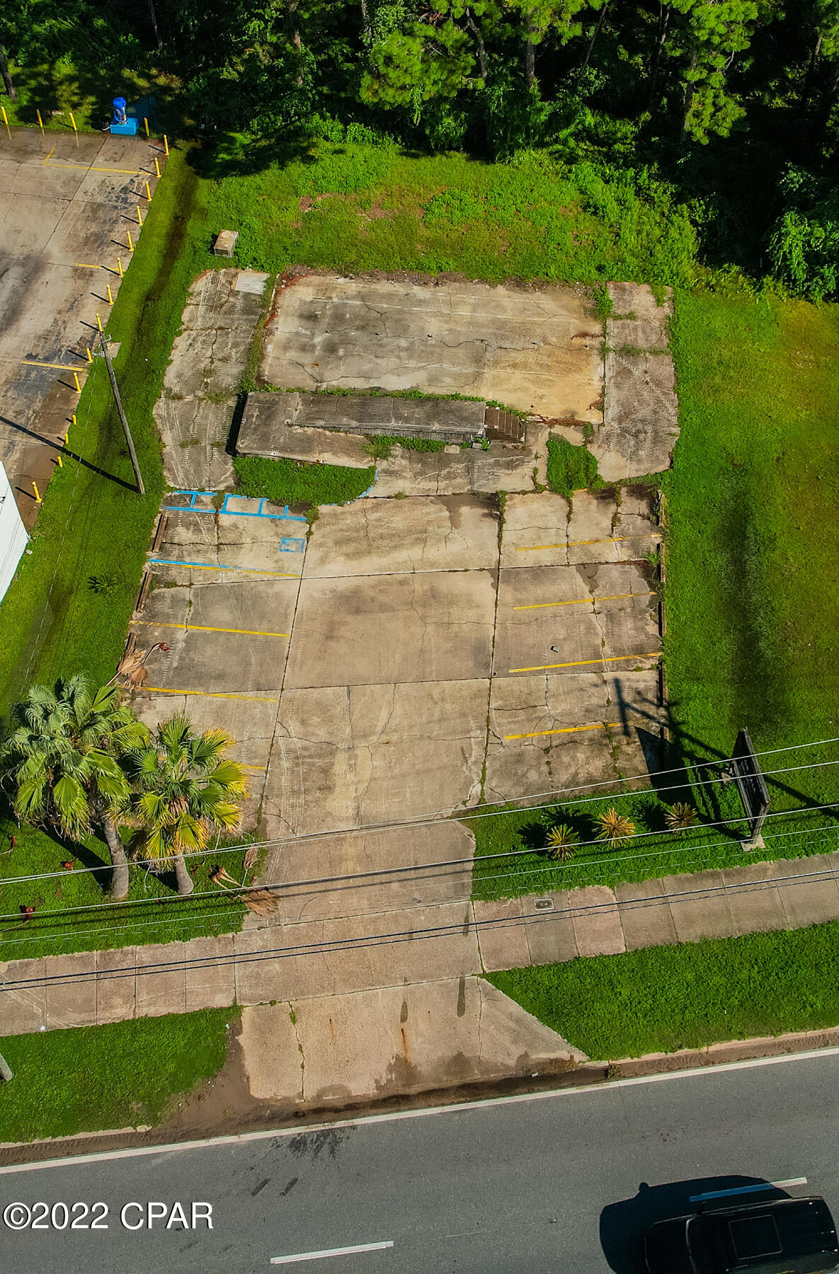 8600 Front Beach Road