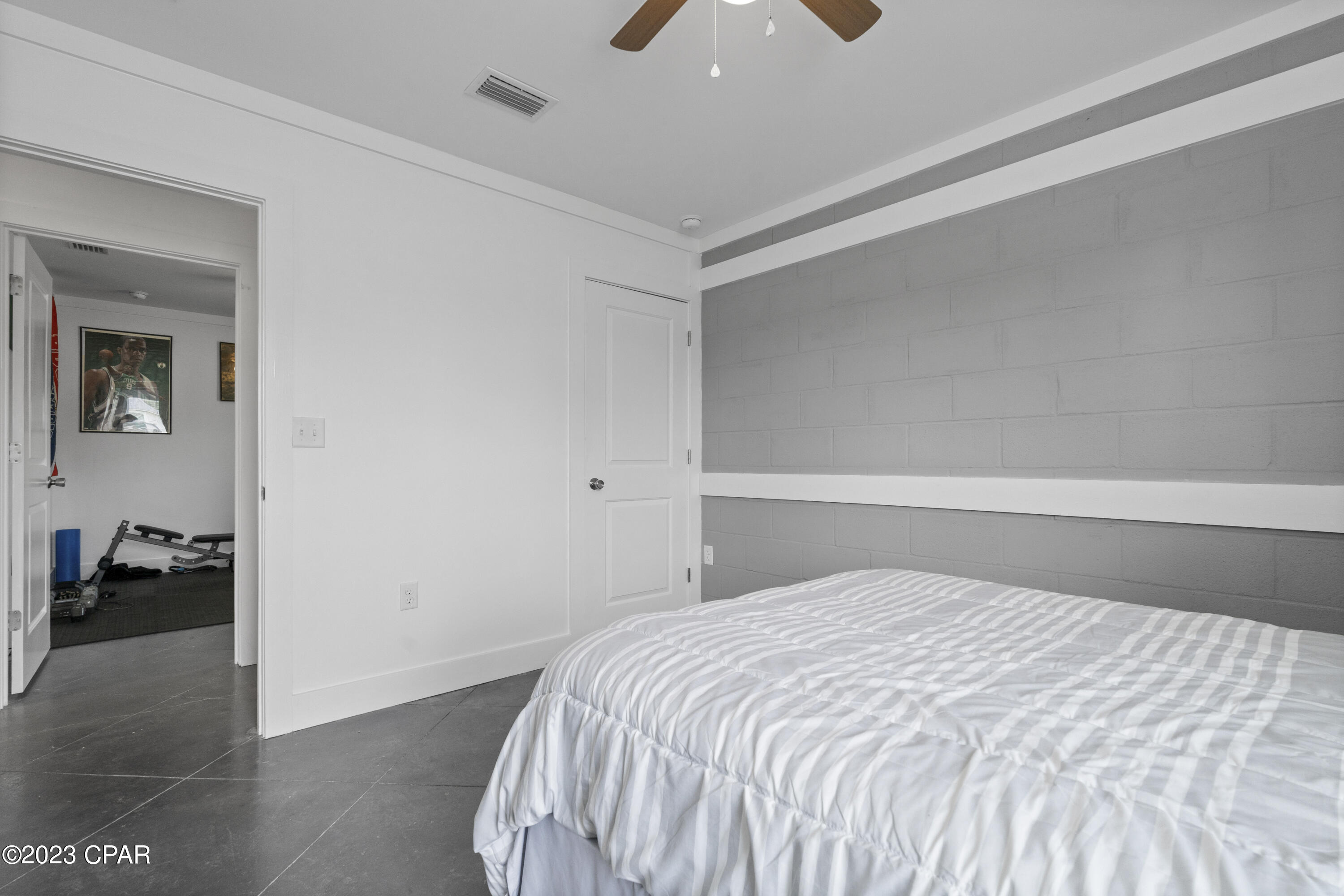 13701 Statler Avenue