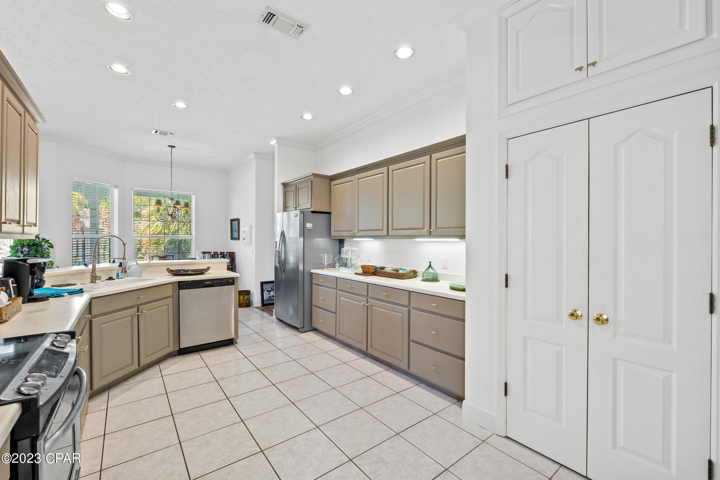 141 Palm Grove Boulevard