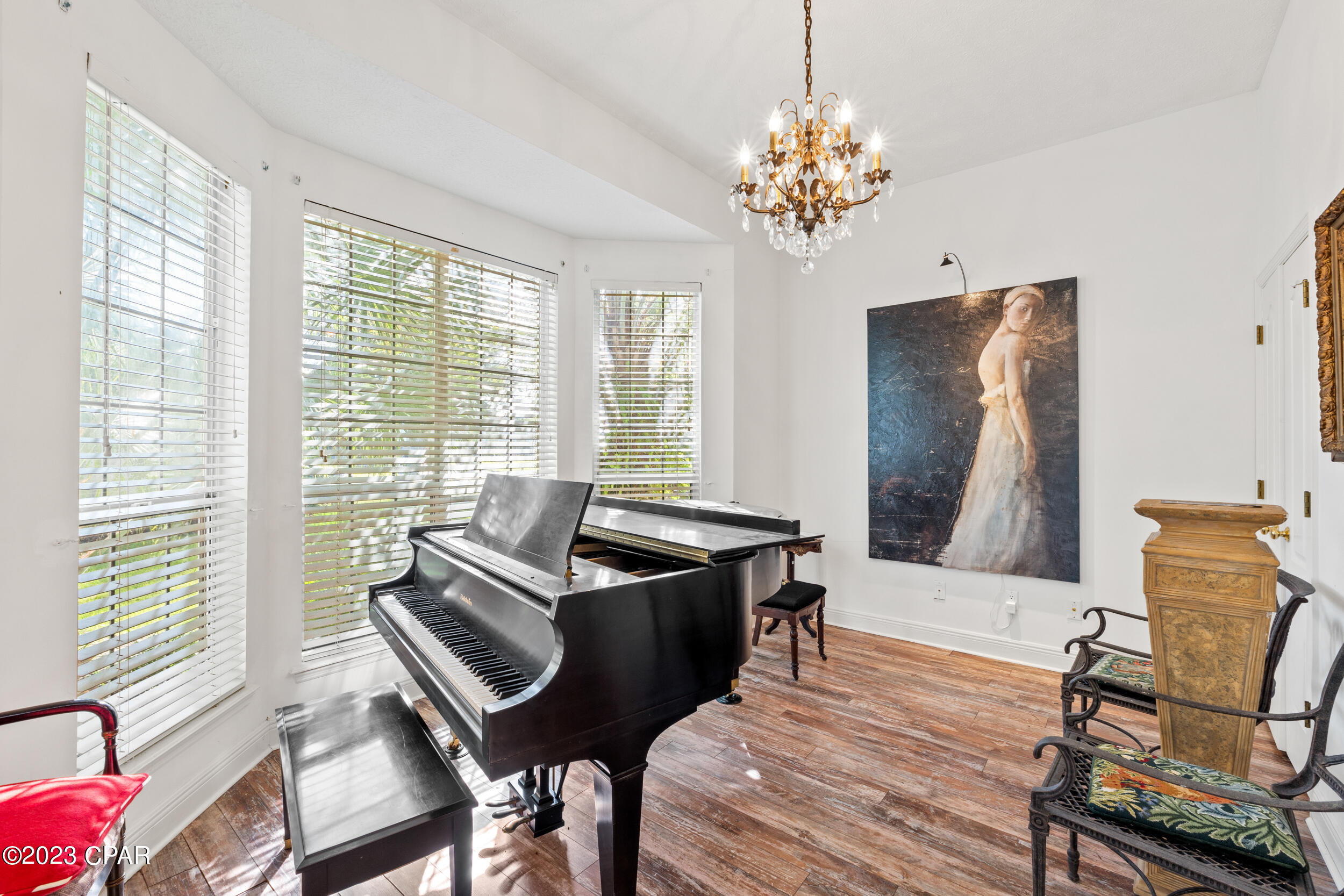 141 Palm Grove Boulevard