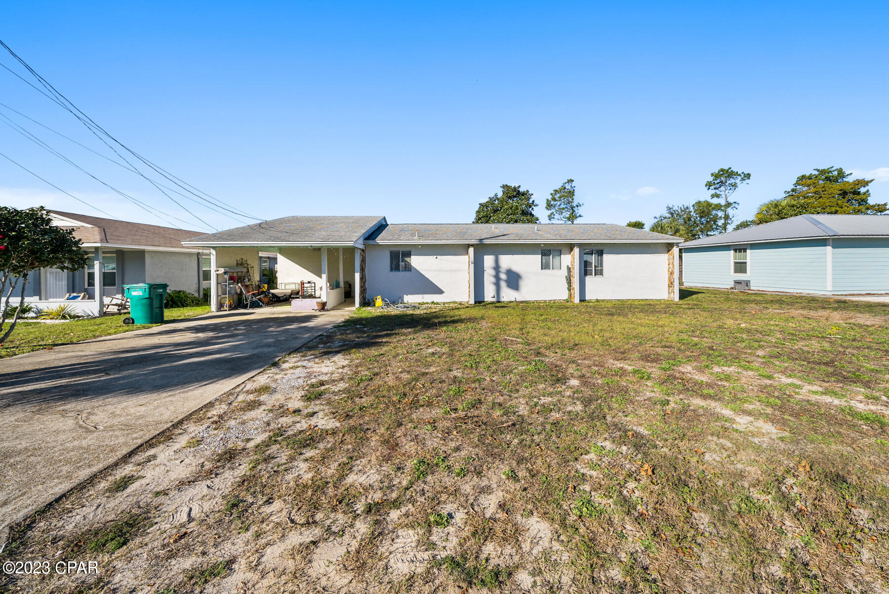 156 Oleander Circle