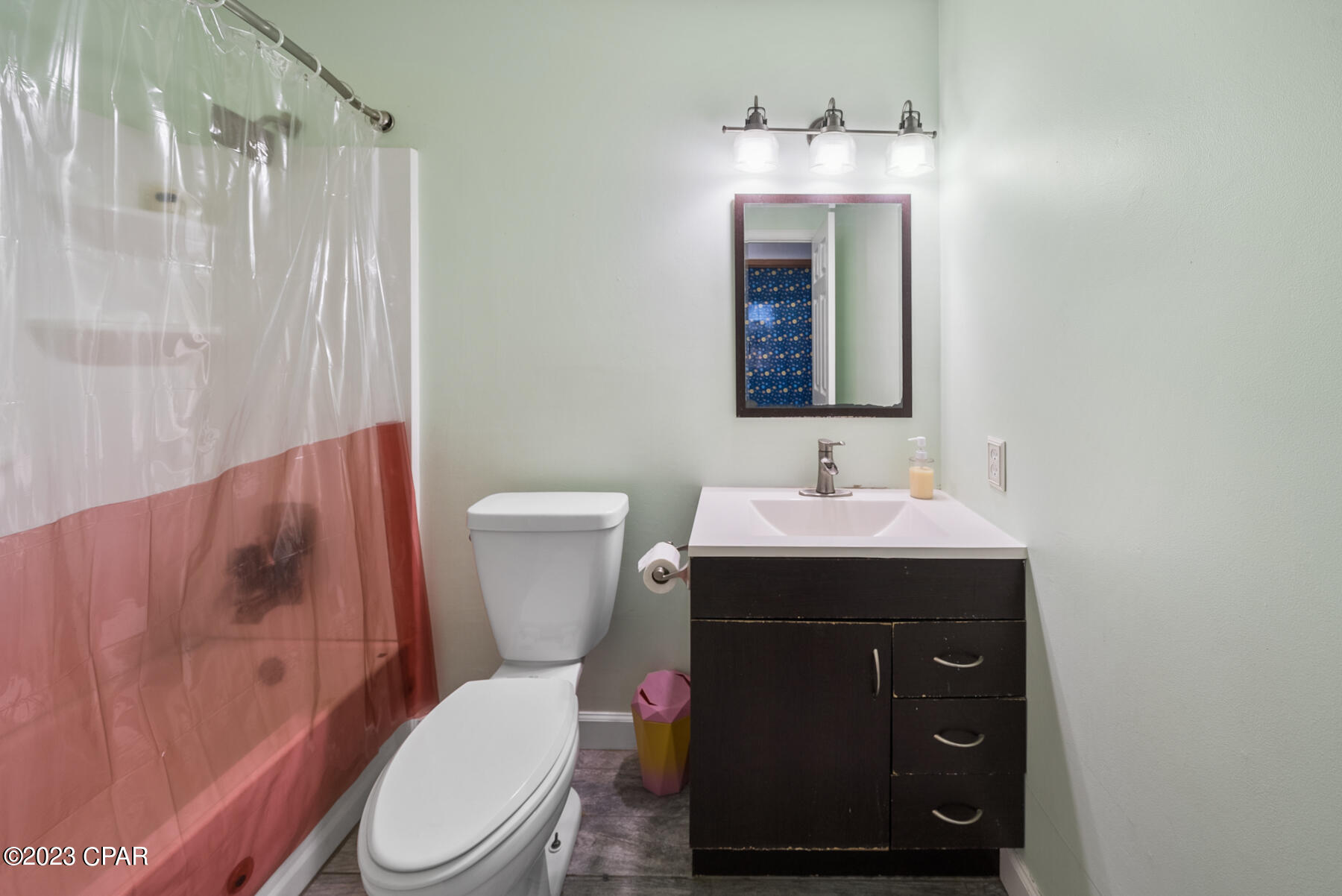 156 Oleander Circle