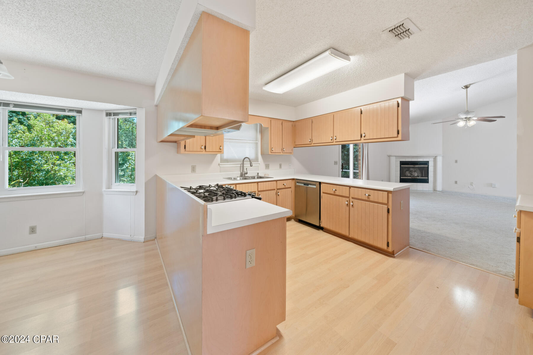 103 Shadow Bay Drive