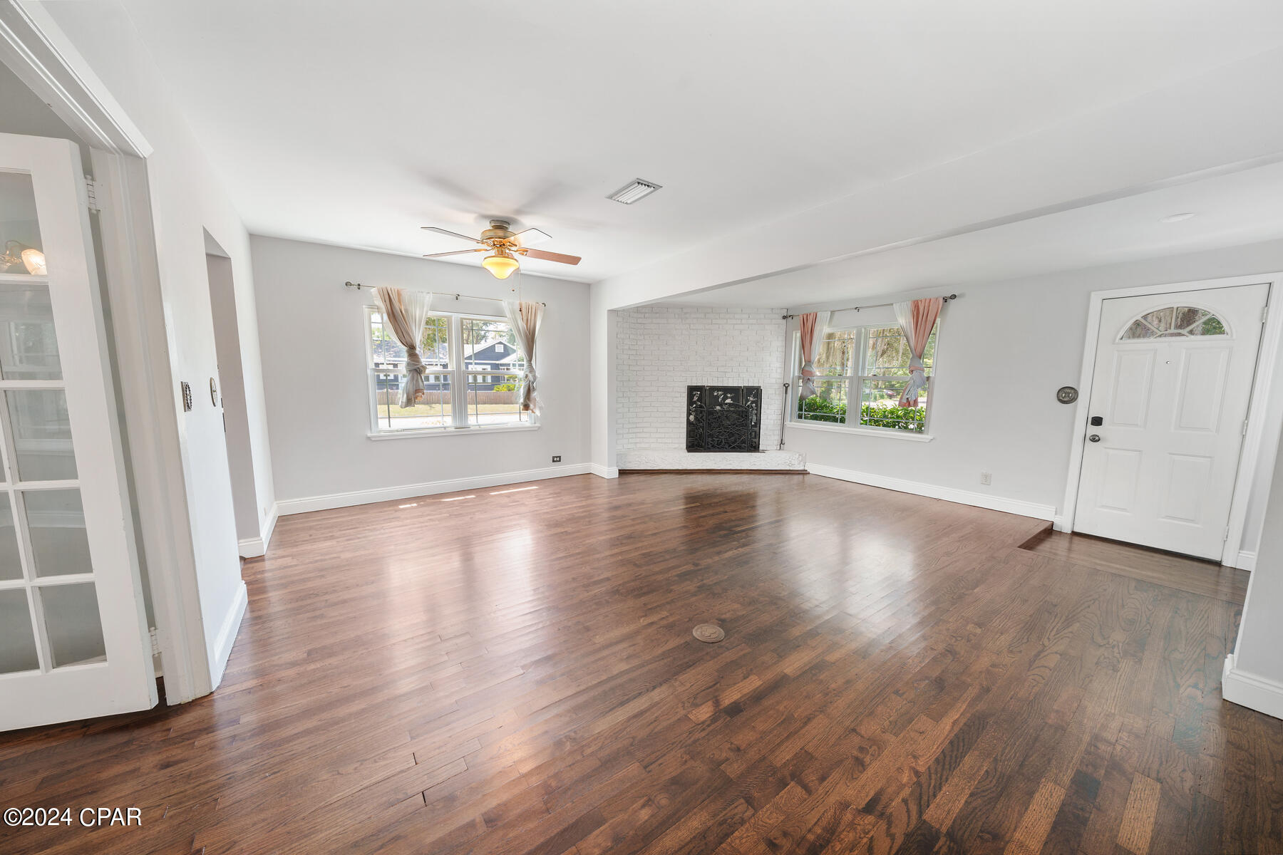 300 Hamilton Avenue