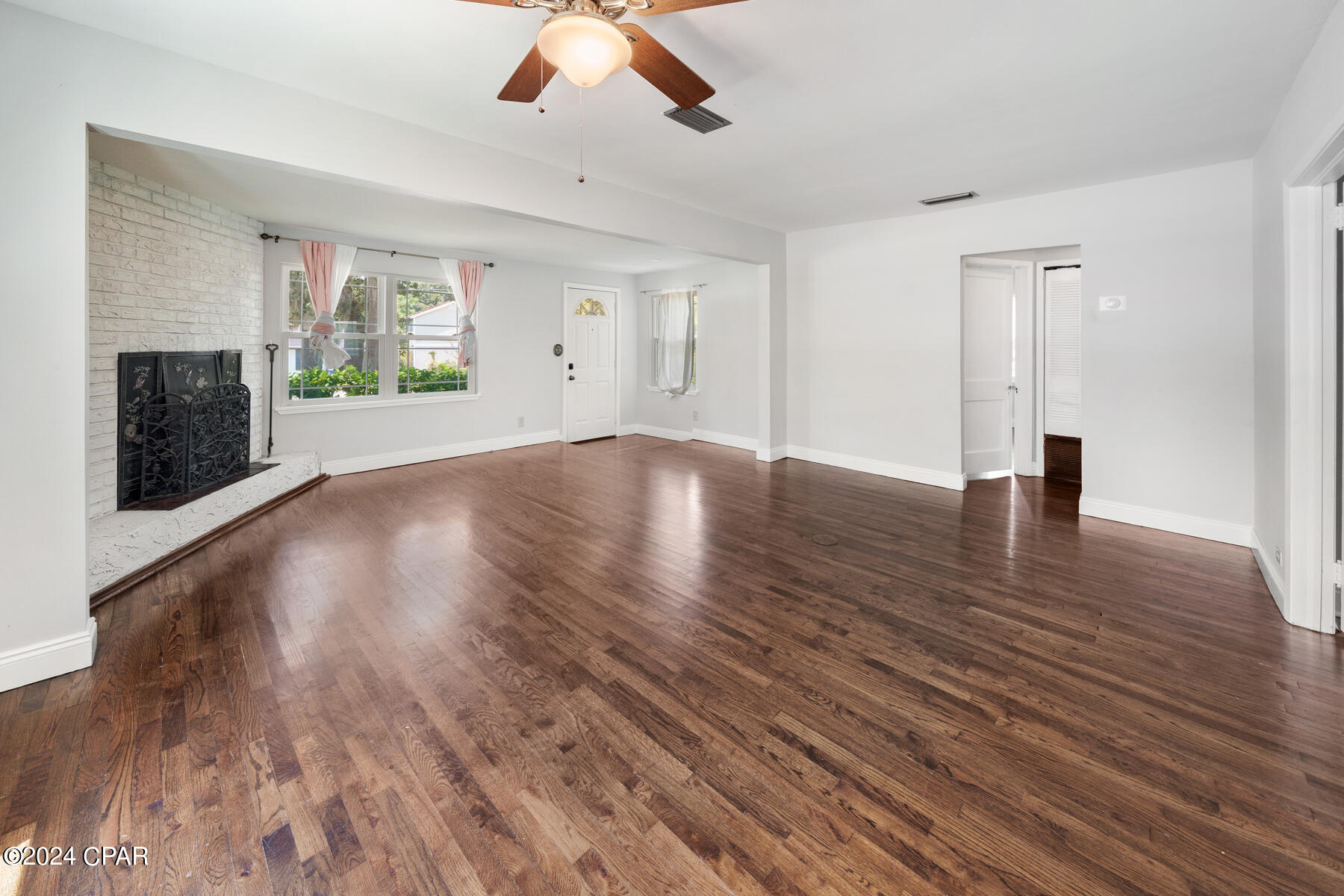 300 Hamilton Avenue