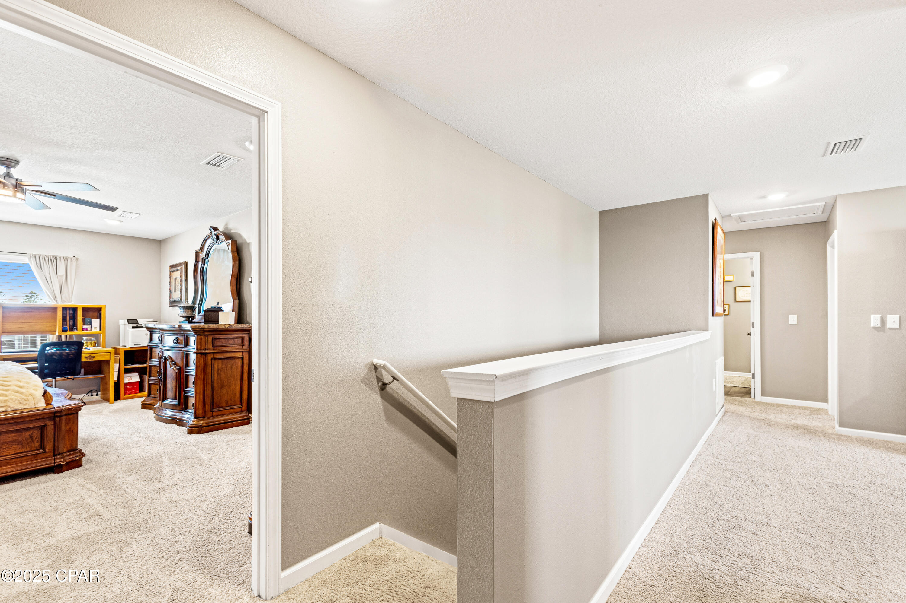 5805 Viking Way