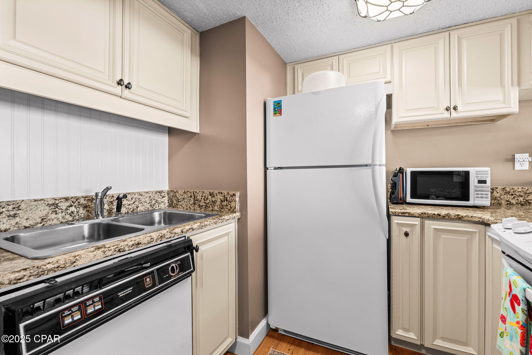 23223 Front Beach Road A509