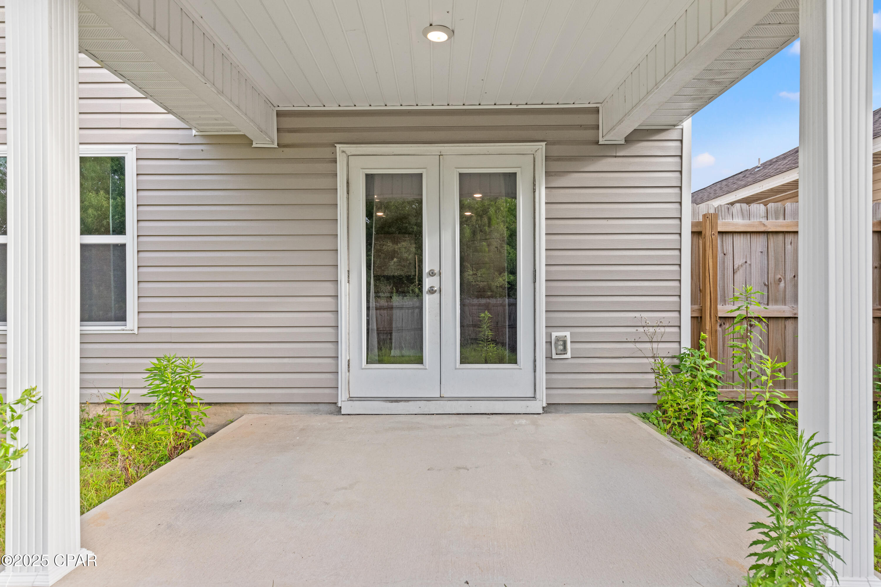 7245 Ellie B Dr.