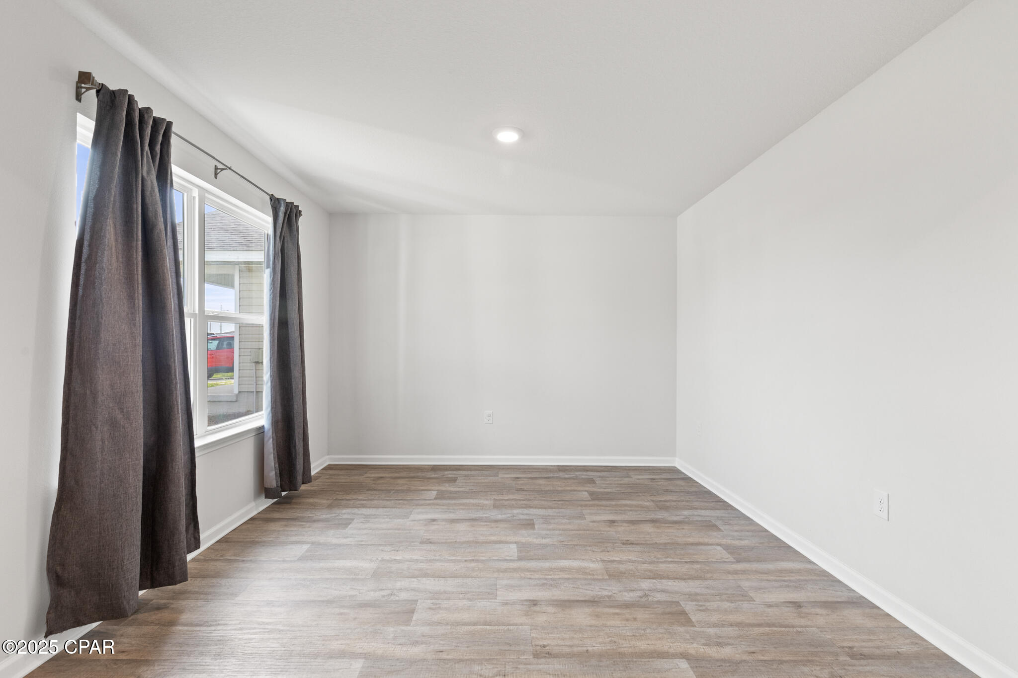 7245 Ellie B Dr.