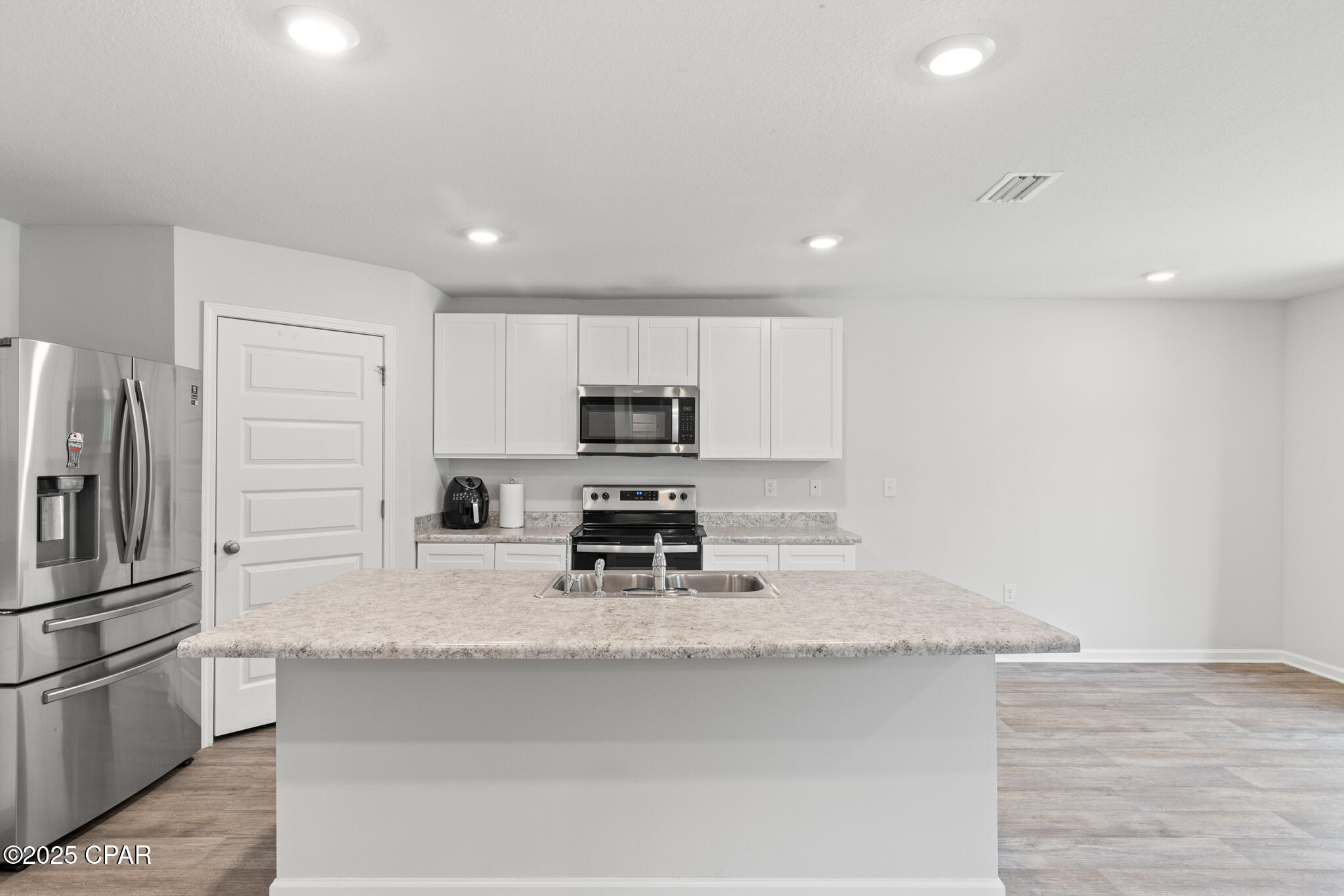 7245 Ellie B Dr.