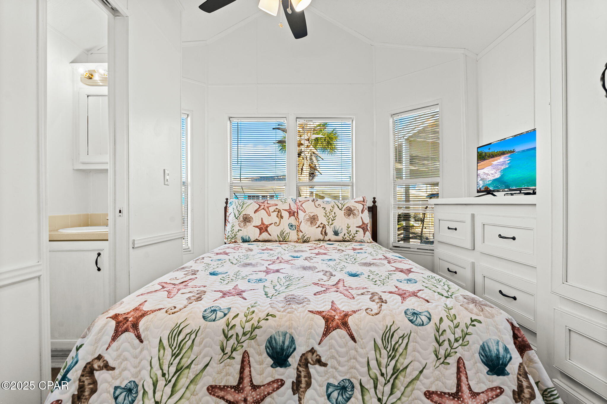 1219 Thomas Drive 195