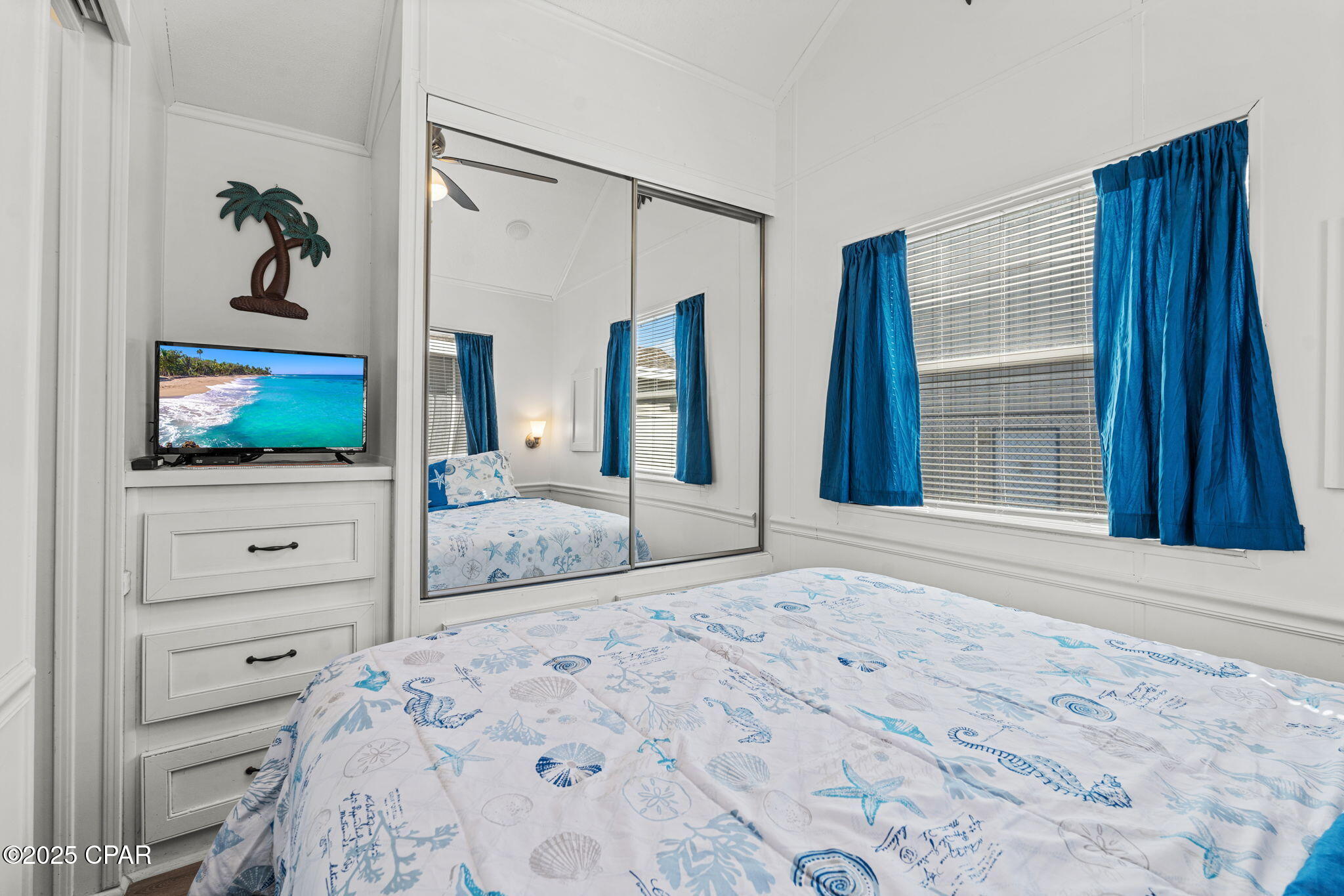 1219 Thomas Drive 195