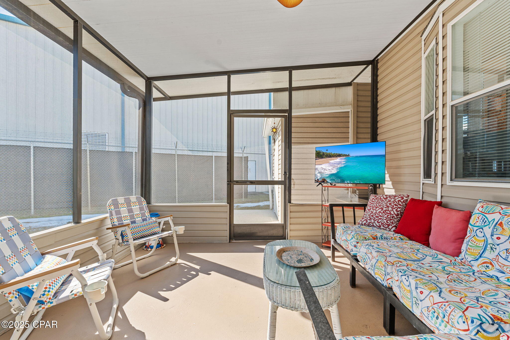 1219 Thomas Drive 195