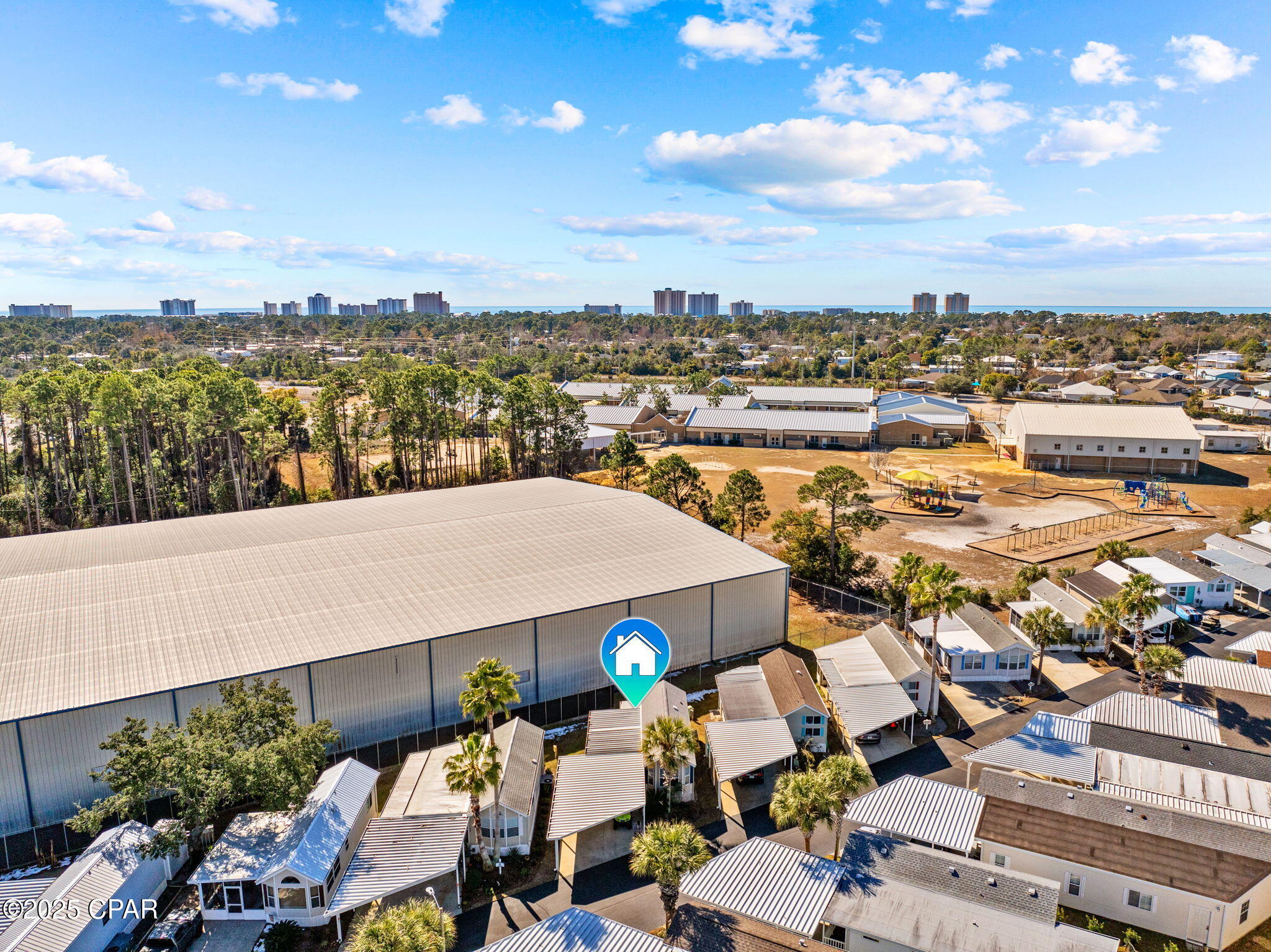 1219 Thomas Drive 195