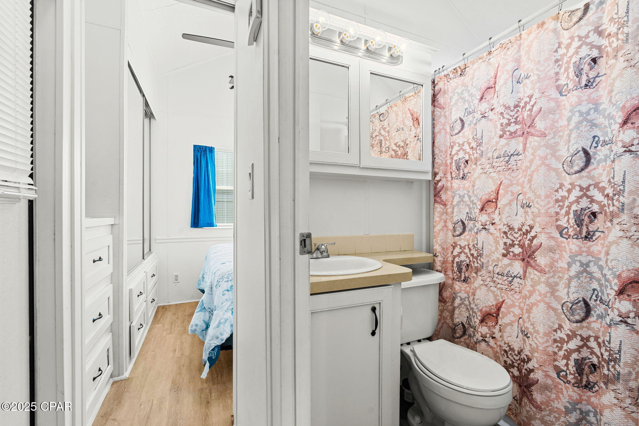 1219 Thomas Drive 195