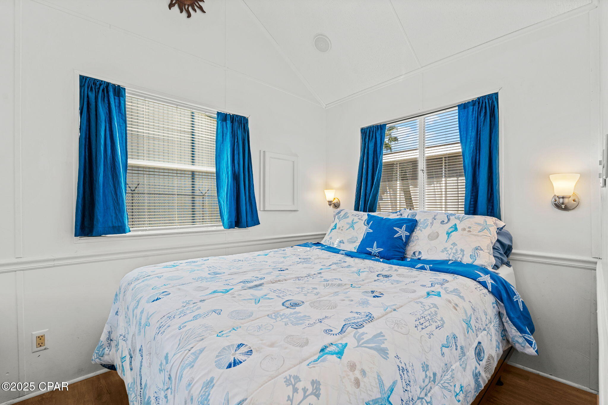 1219 Thomas Drive 195