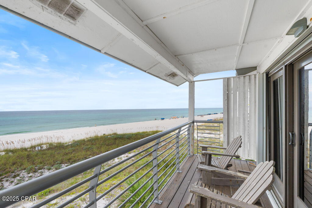 320 Beachfront Trail 13