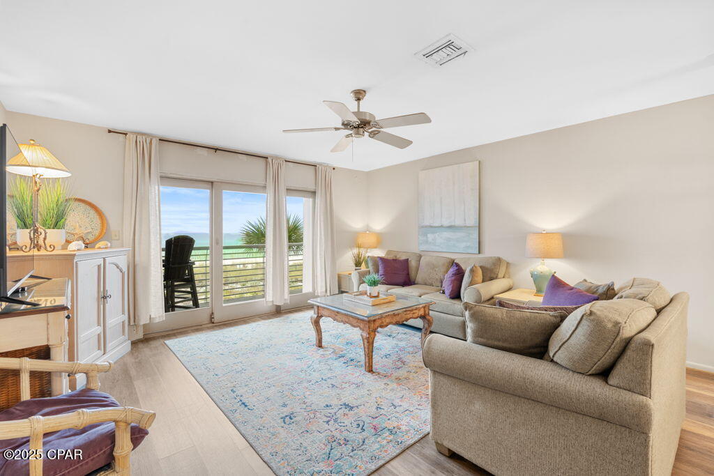 320 Beachfront Trail 13