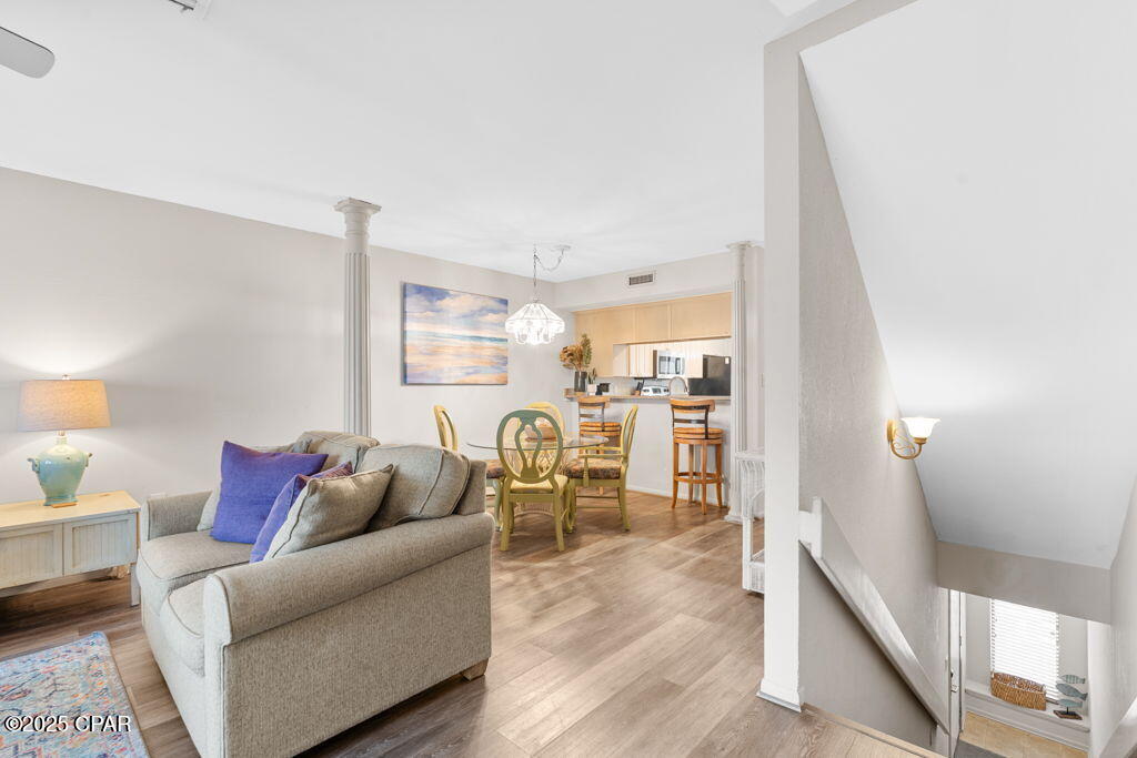 320 Beachfront Trail 13