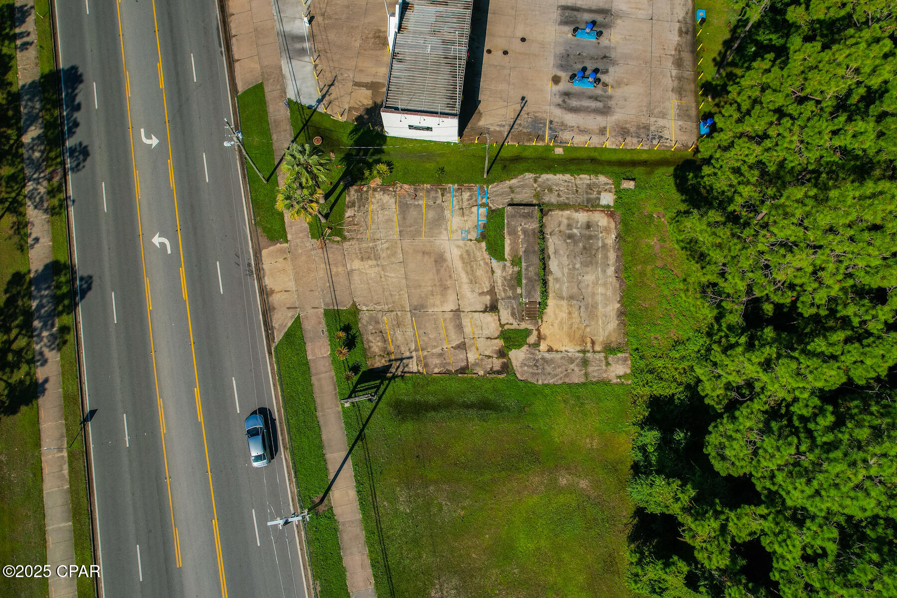 8600 Front Beach Road