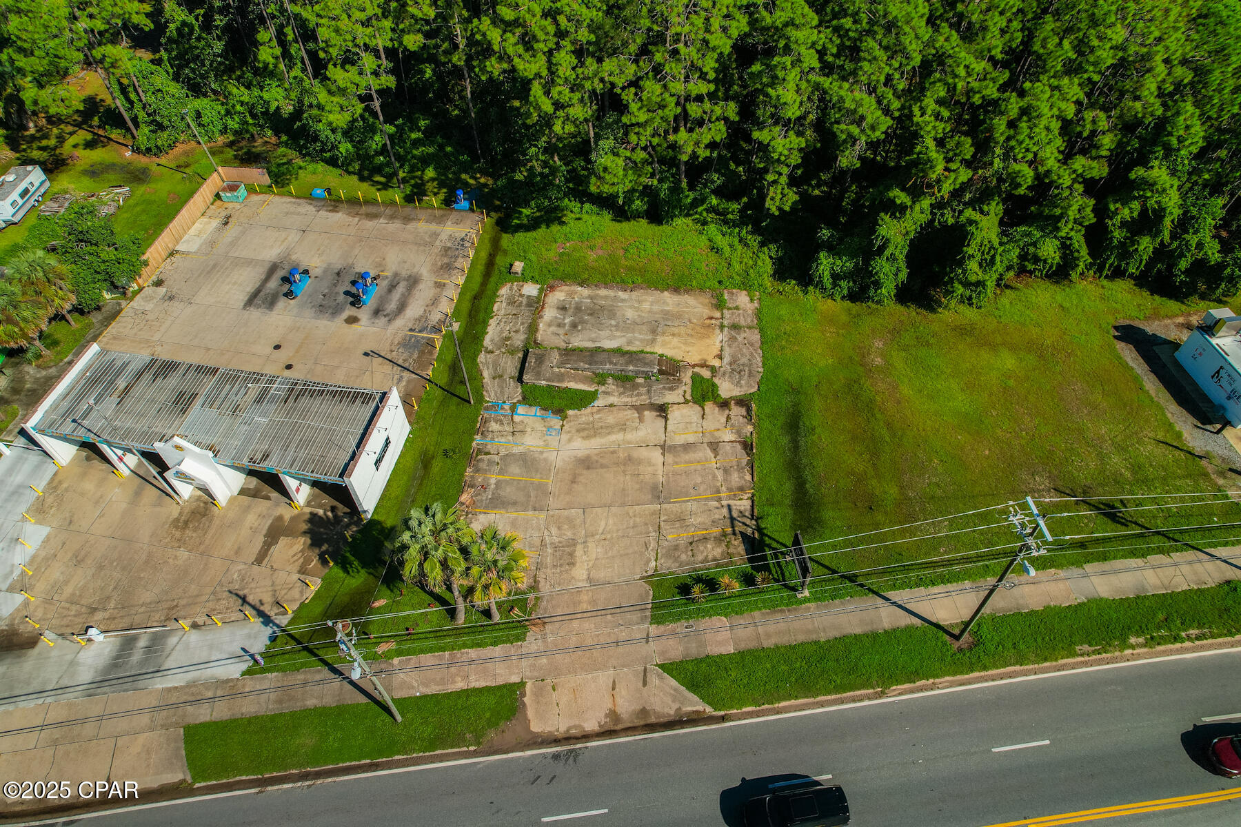 8600 Front Beach Road