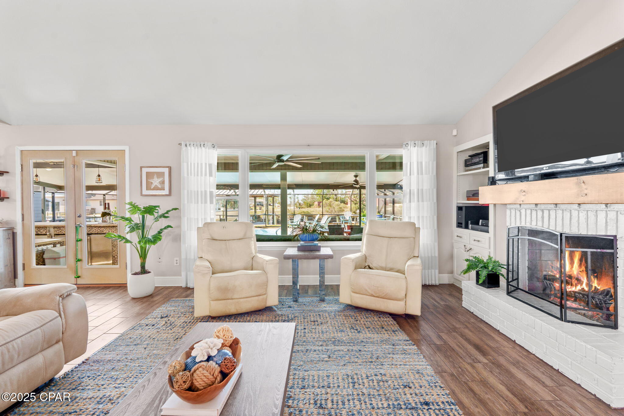 4617 Schooner Lane