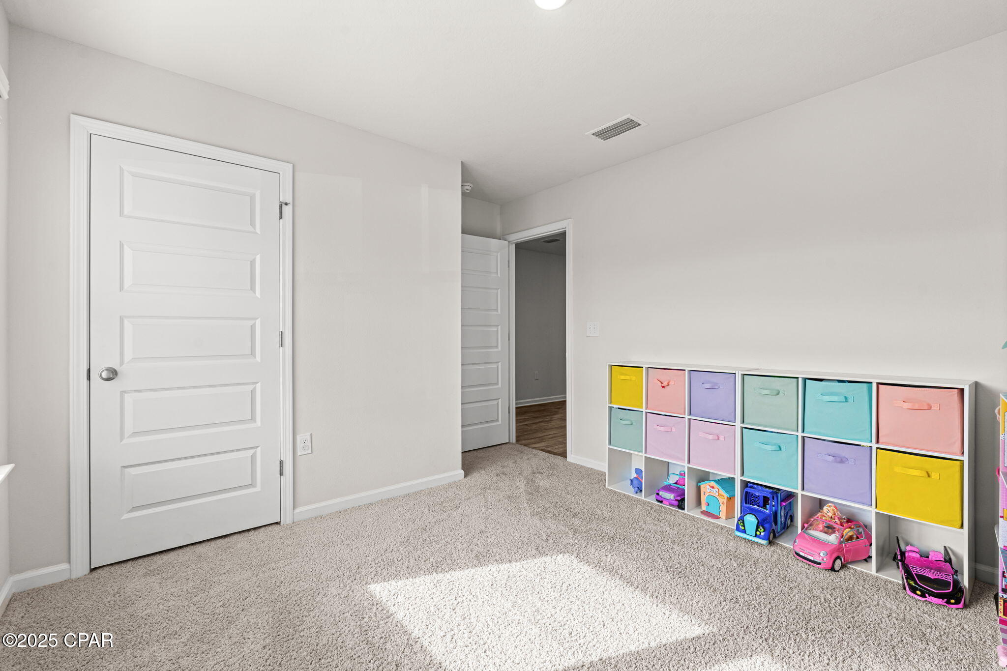 5821 Viking Way