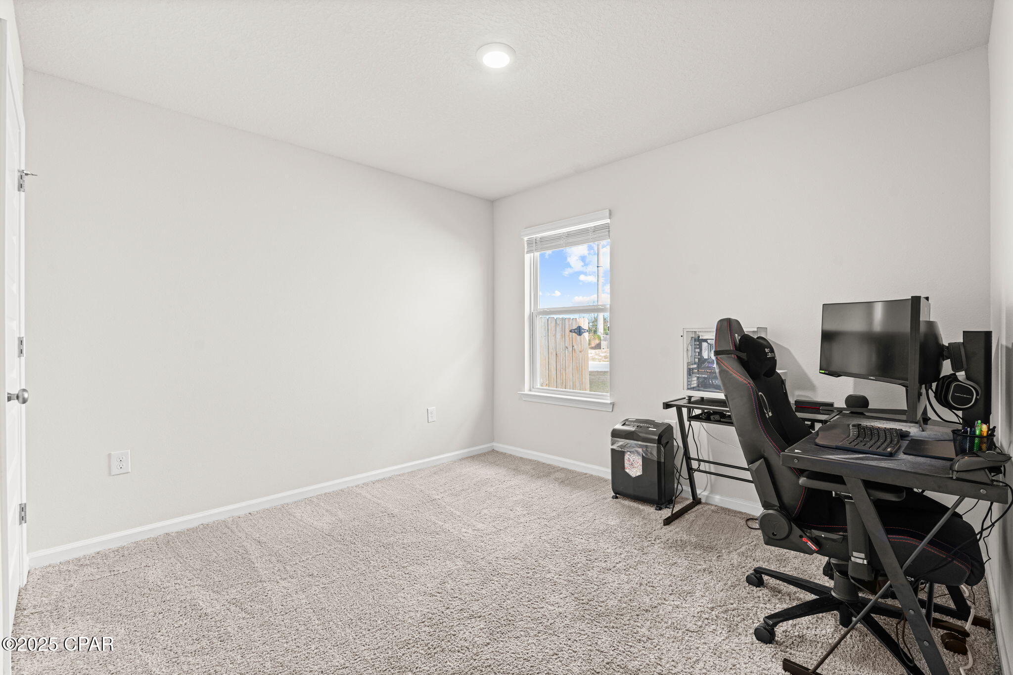 5821 Viking Way