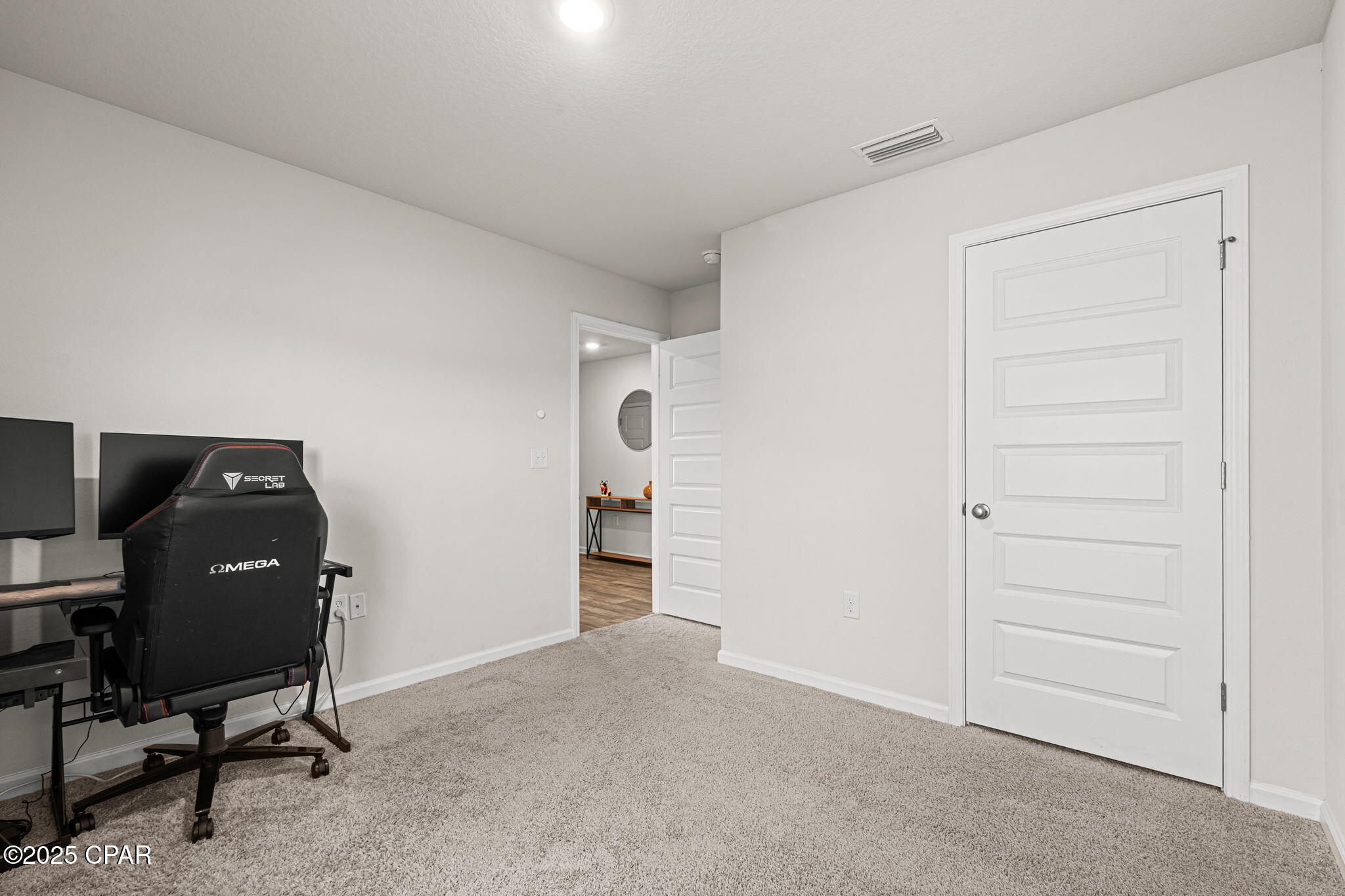 5821 Viking Way
