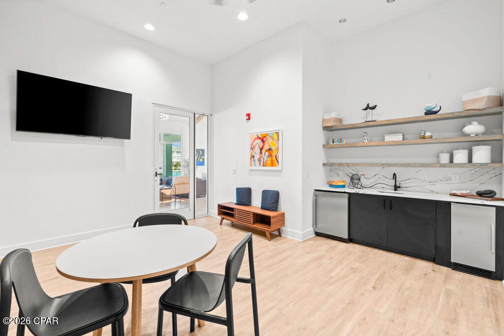 2105 Avensong Lane 104