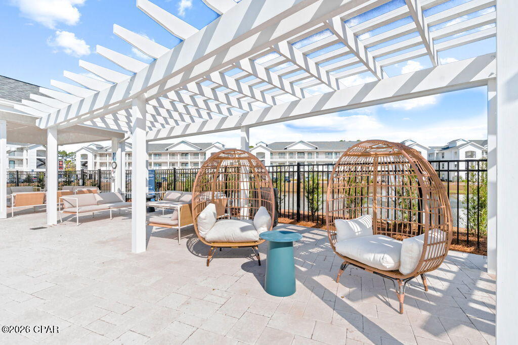 2105 Avensong Lane 104