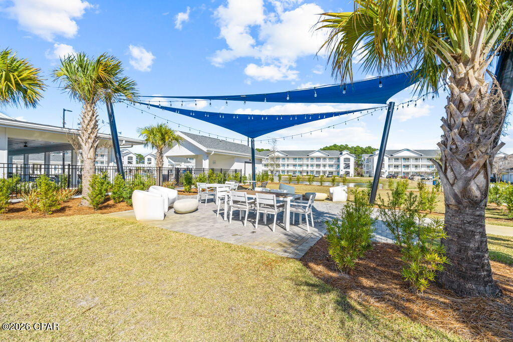 2105 Avensong Lane 104