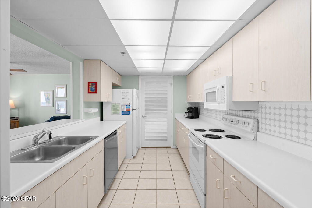 10517 Front Beach Road 403