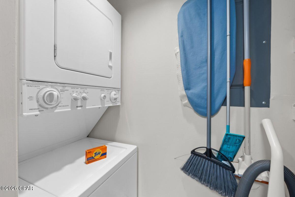 6905 Thomas Drive 209