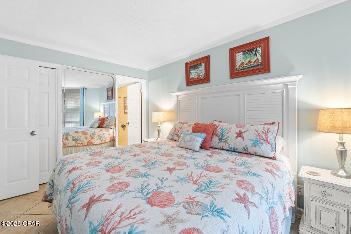 6905 Thomas Drive 209