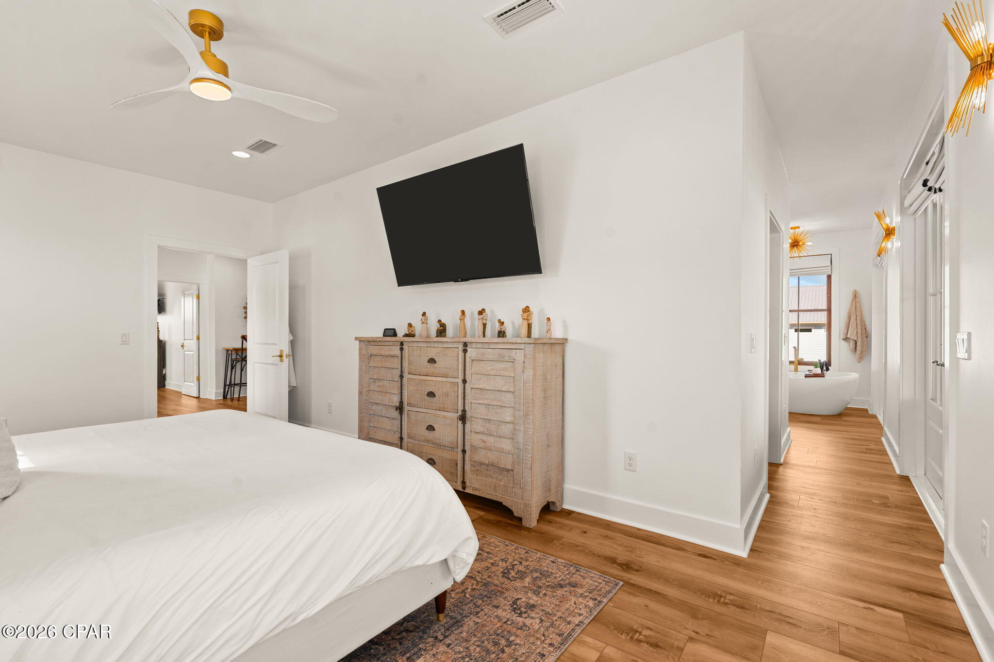 2821 Annette Avenue, Beach