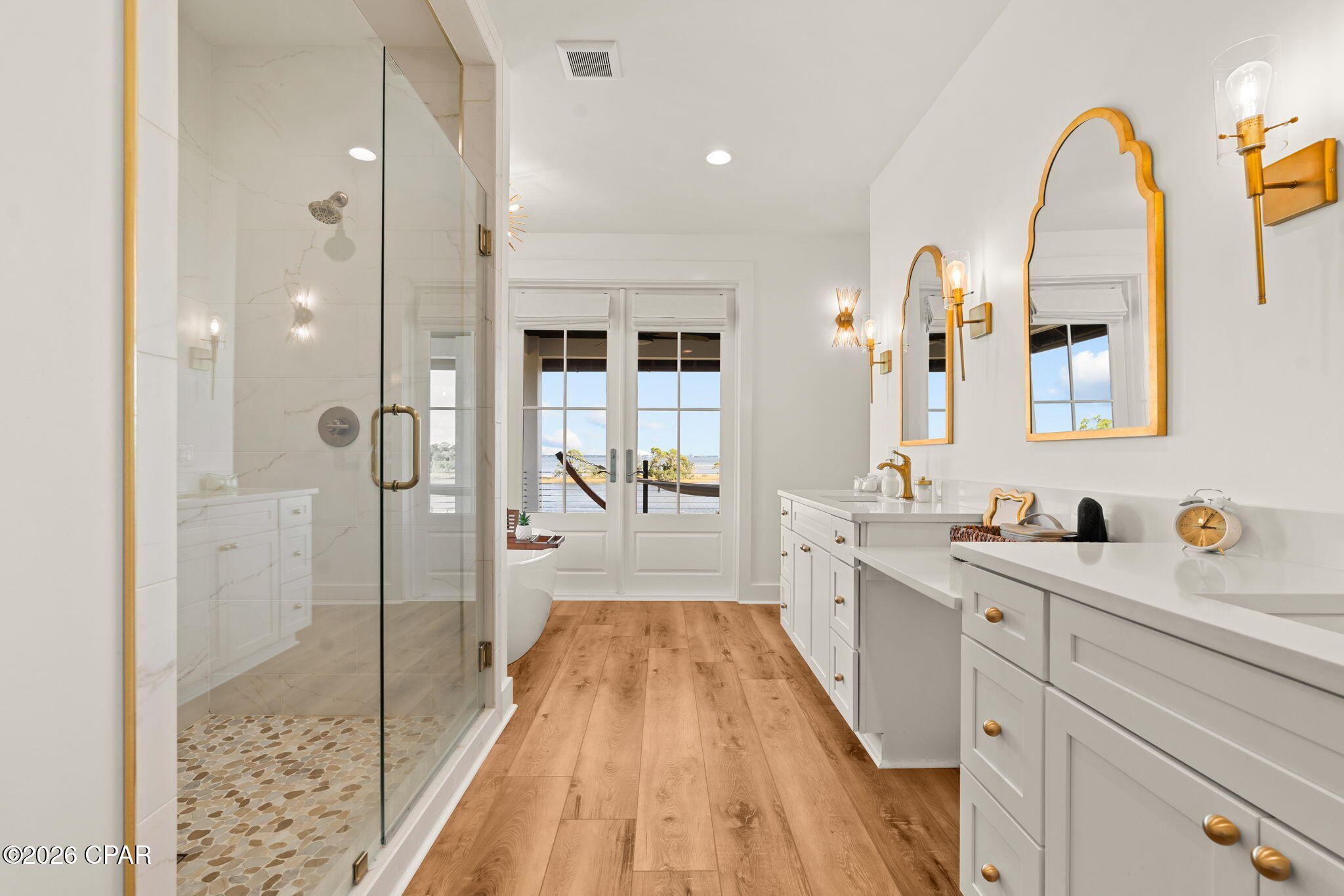 2821 Annette Avenue, Beach