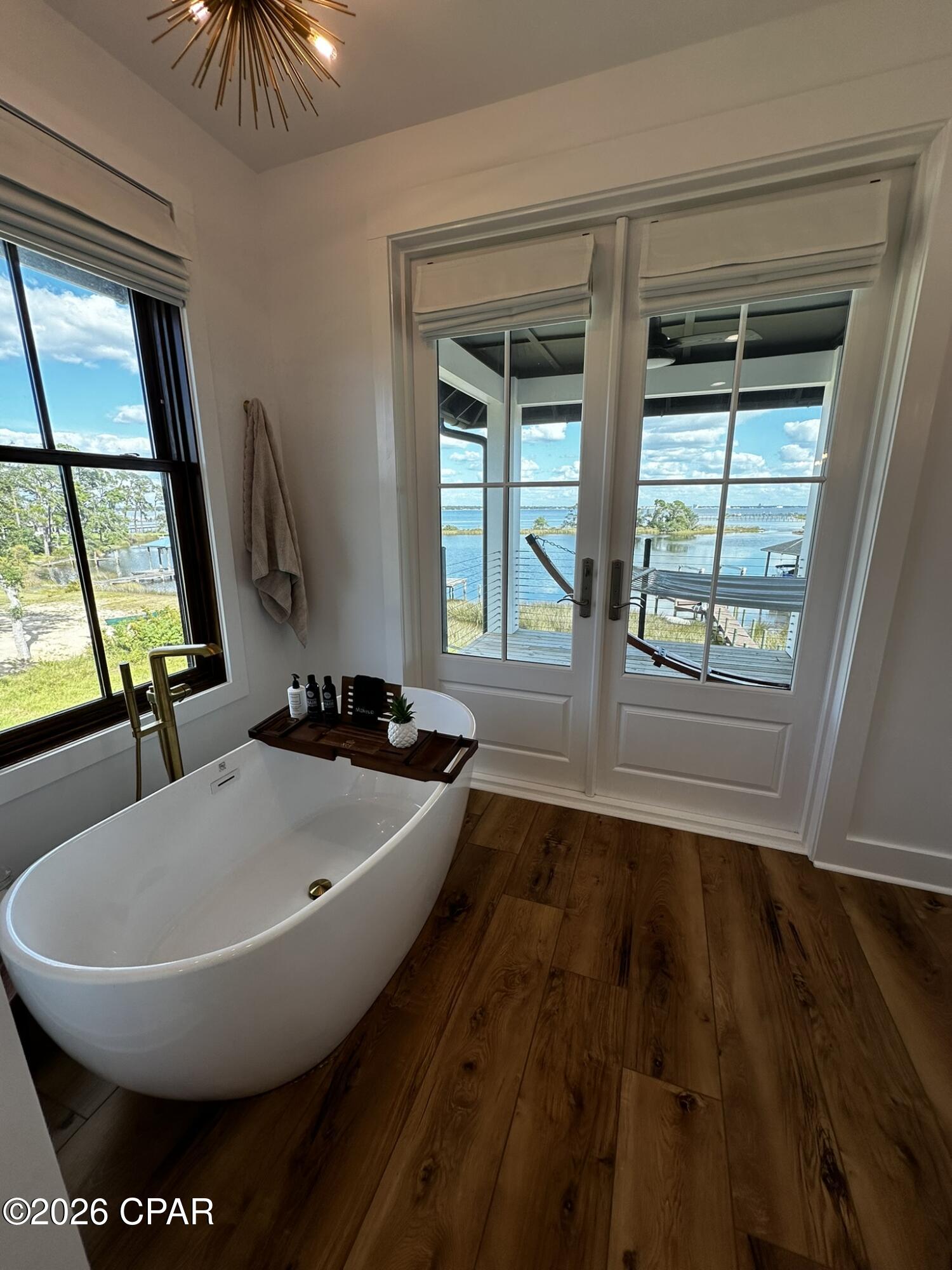 2821 Annette Avenue, Beach