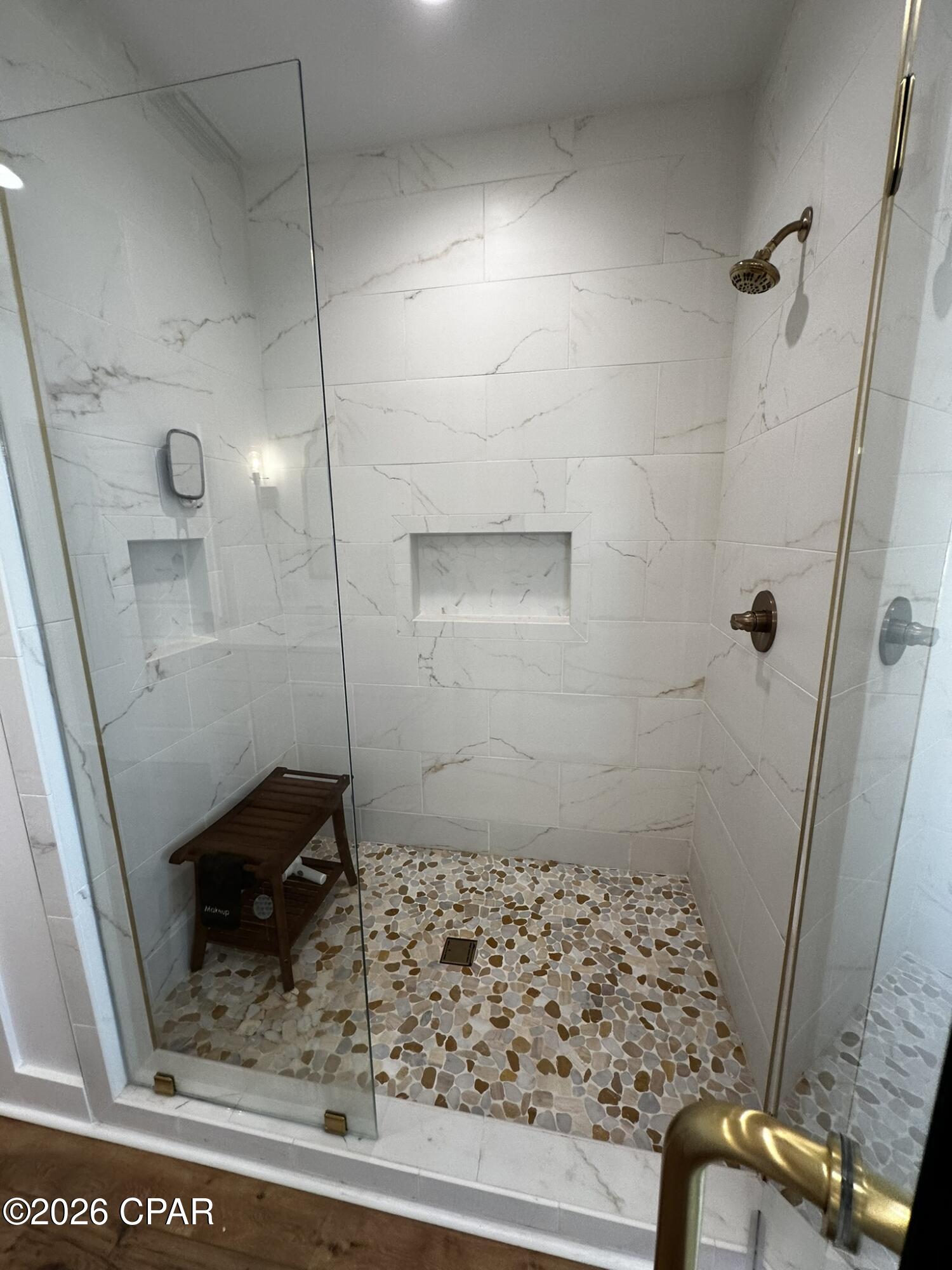 2821 Annette Avenue, Beach