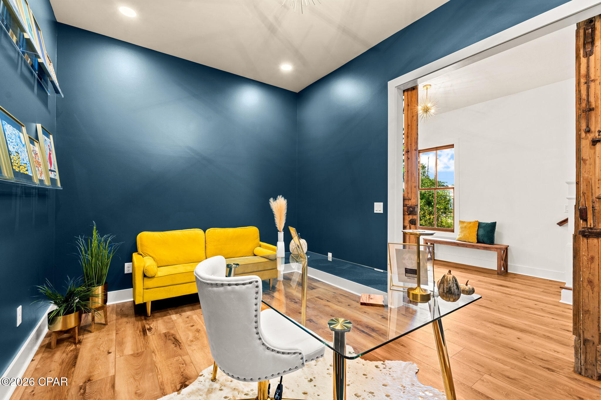 2821 Annette Avenue, Beach