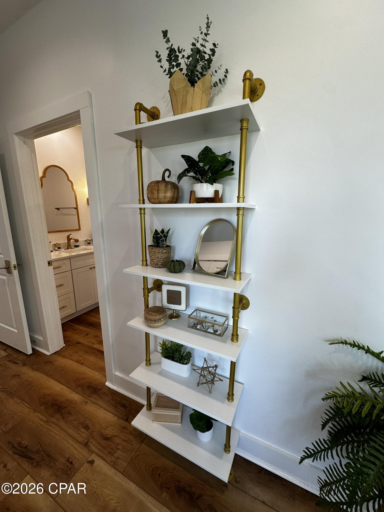 2821 Annette Avenue, Beach