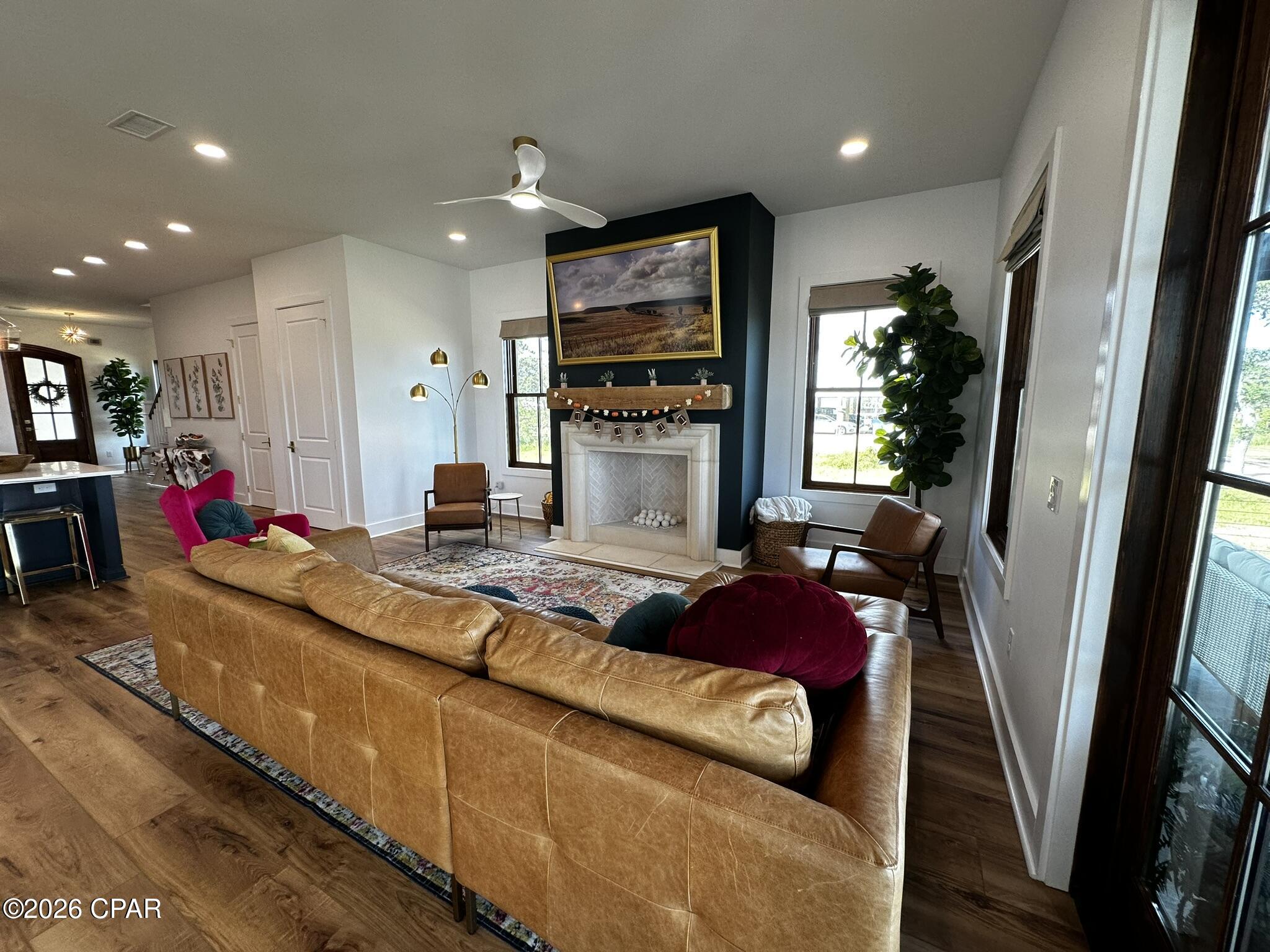 2821 Annette Avenue, Beach