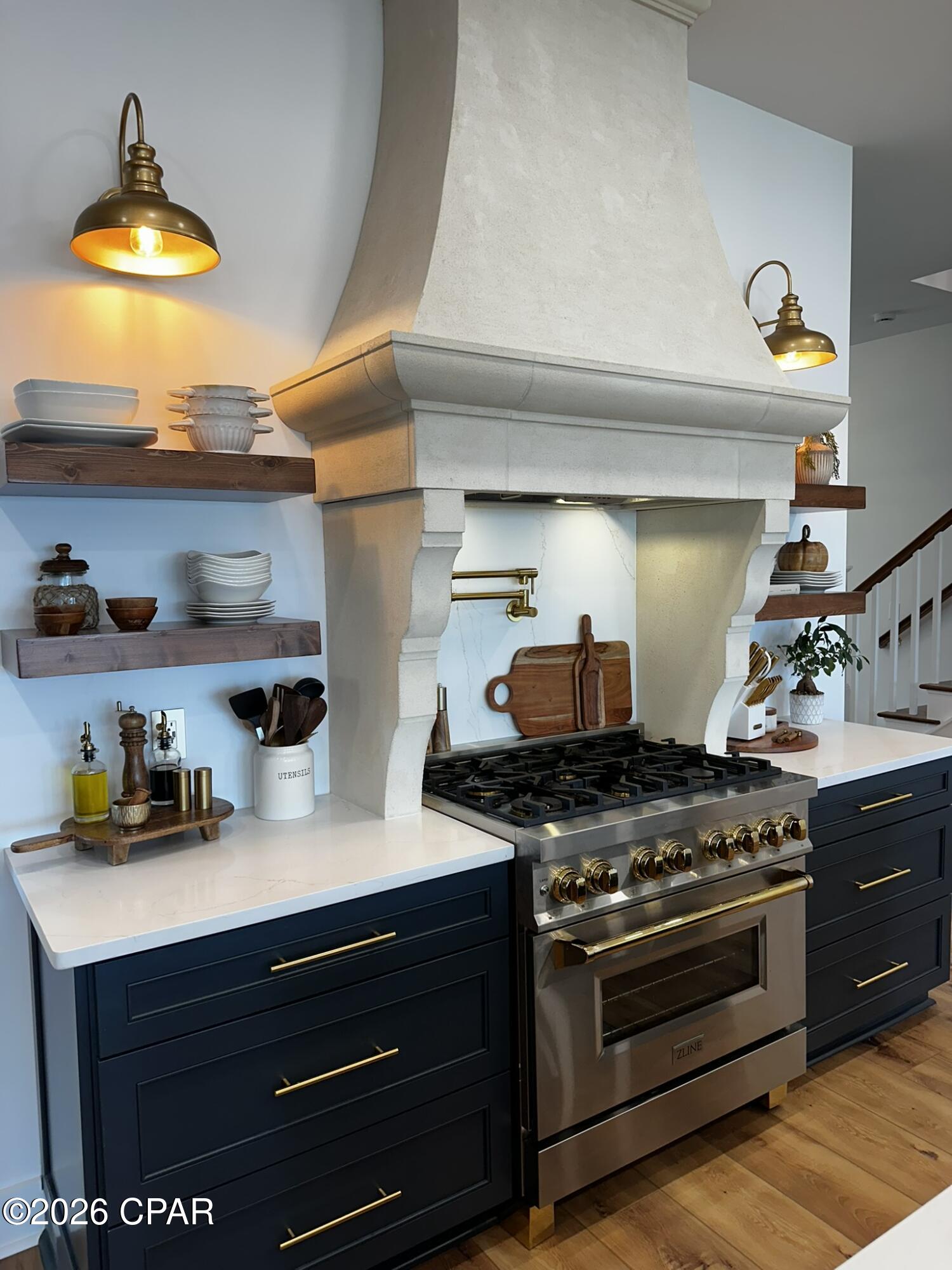 2821 Annette Avenue, Beach