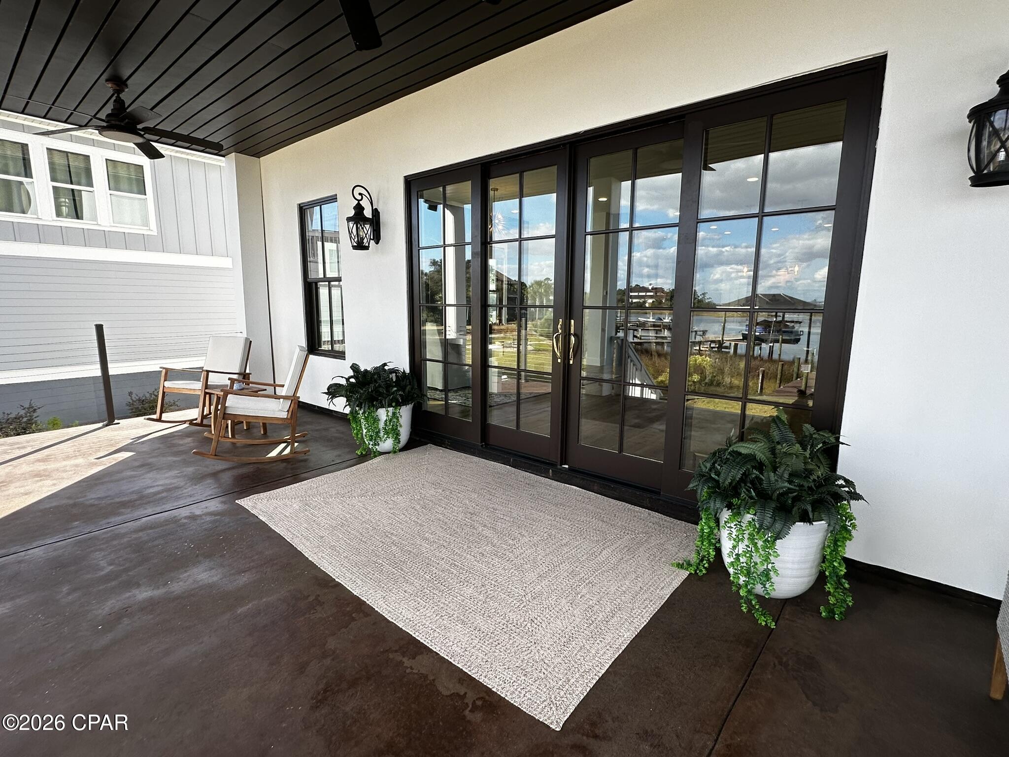 2821 Annette Avenue, Beach