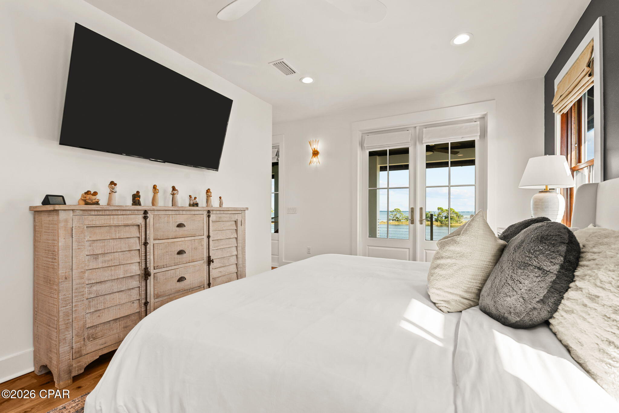 2821 Annette Avenue, Beach