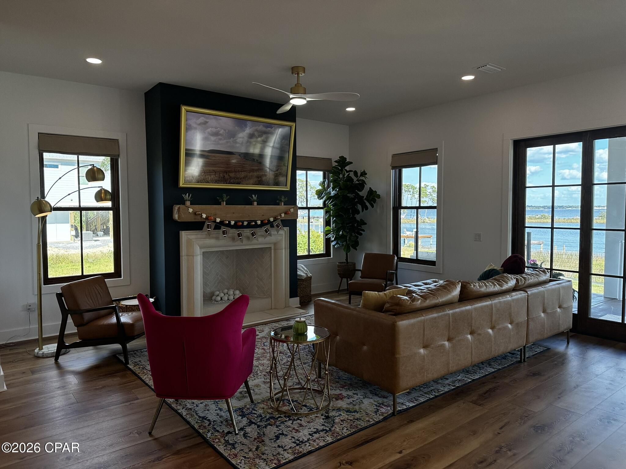 2821 Annette Avenue, Beach