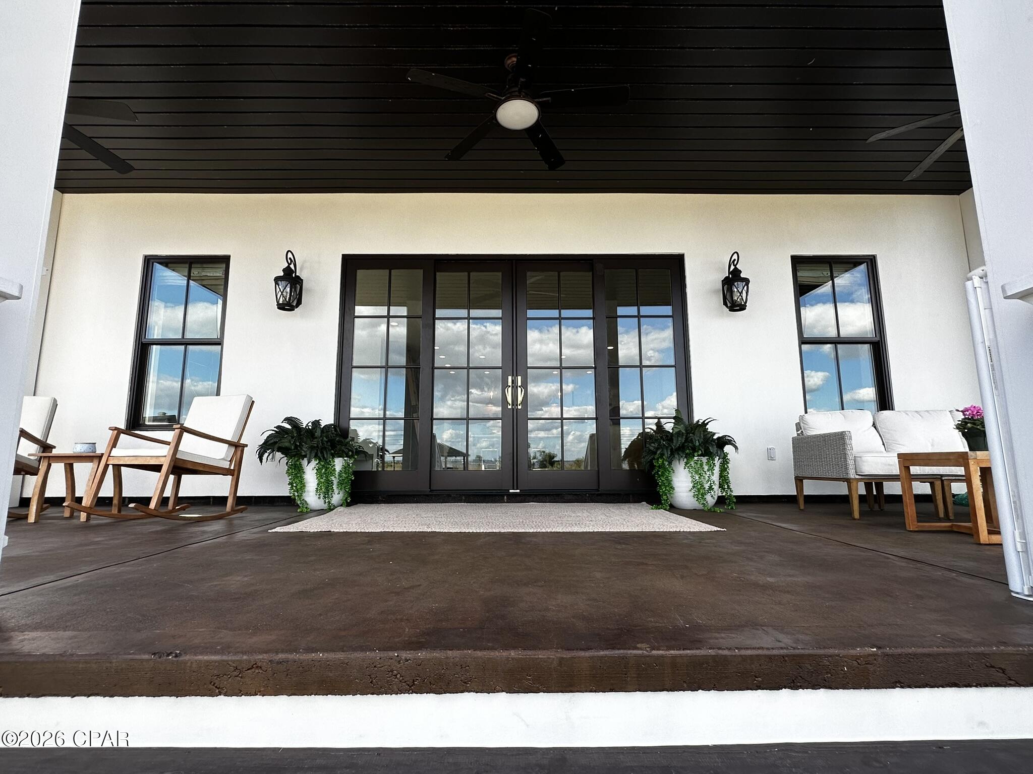 2821 Annette Avenue, Beach